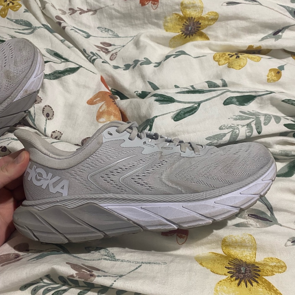 Hoka Arahi 5 W